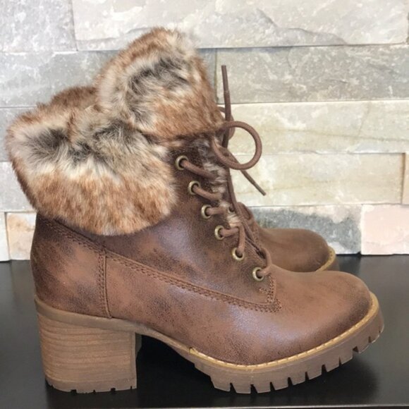 Carlos by Carlos Santana Gabby Fur Lace Up Bootie - Picture 5 of 8